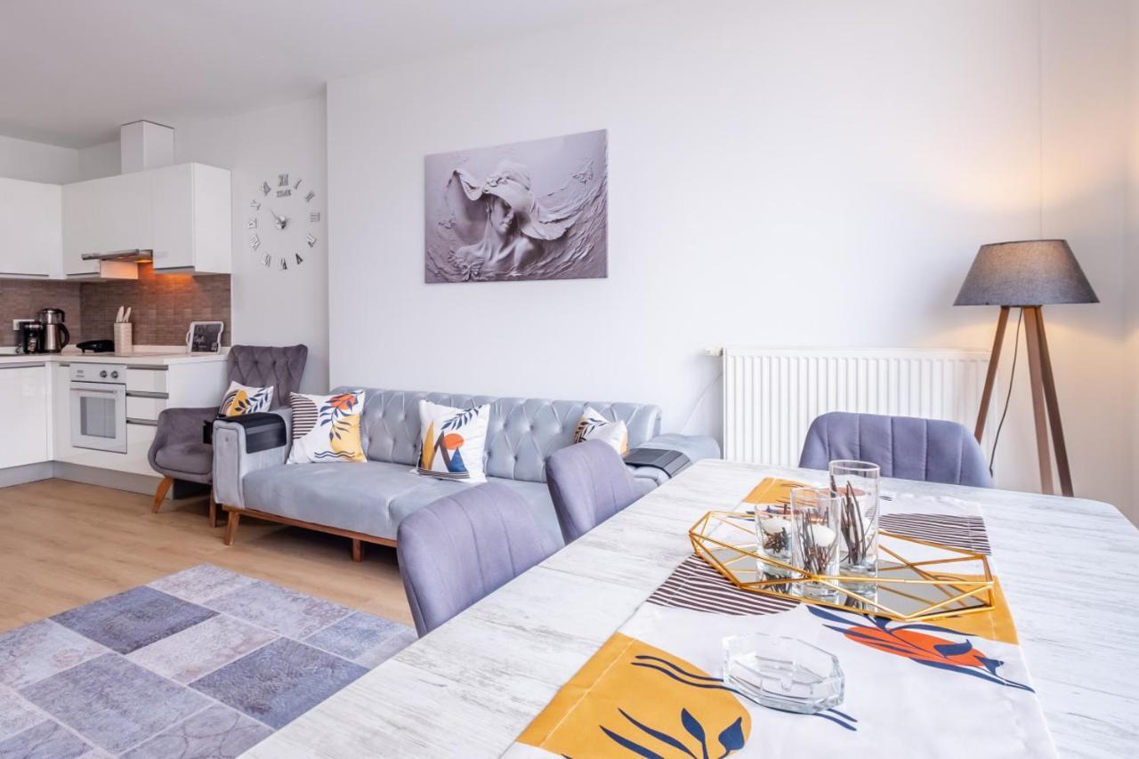 Charming Flat With City View In Atasehir Istanbul Ngoại thất bức ảnh